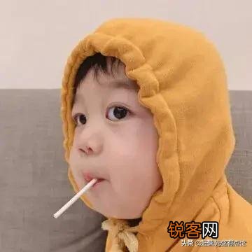 凌晨一点了,楼下还在把自家当ktv咚咚咚的吵,难以入睡怎么办？