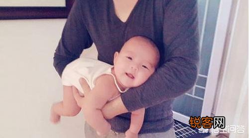 生了孩子后,有多少男人愿意当奶爸？