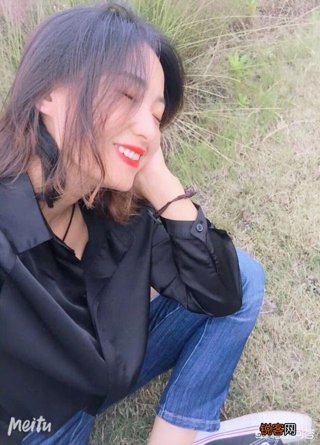让人眼前一亮,相见恨晚的女士衬衫有吗？求推荐？