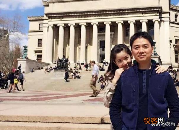 为什么刘强东能追到奶茶妹妹？