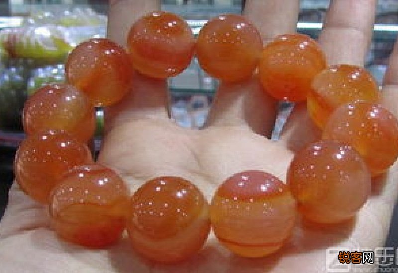 玛瑙是不是晶体
