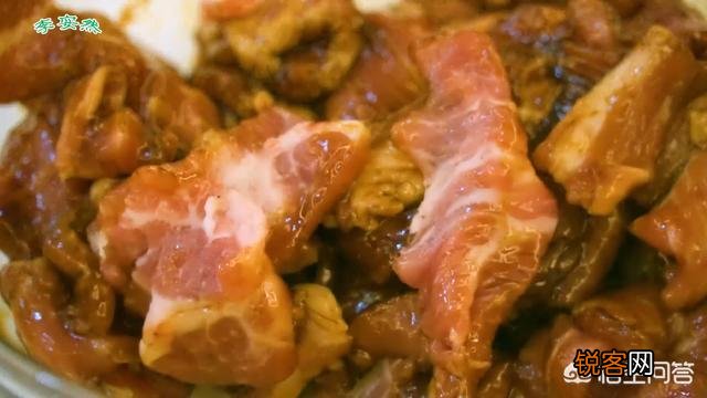 湖南酱辣椒炒肉如何炒出家常口味,注意是酱辣椒？