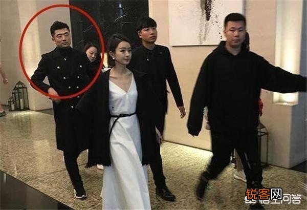 你认为中国哪个明星最有钱？