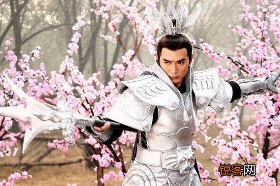 徐克和张艺谋导演拍《雪中悍刀行》,袁和平武指,陈坤演徐凤年,这阵容能拍出小说的感觉吗？