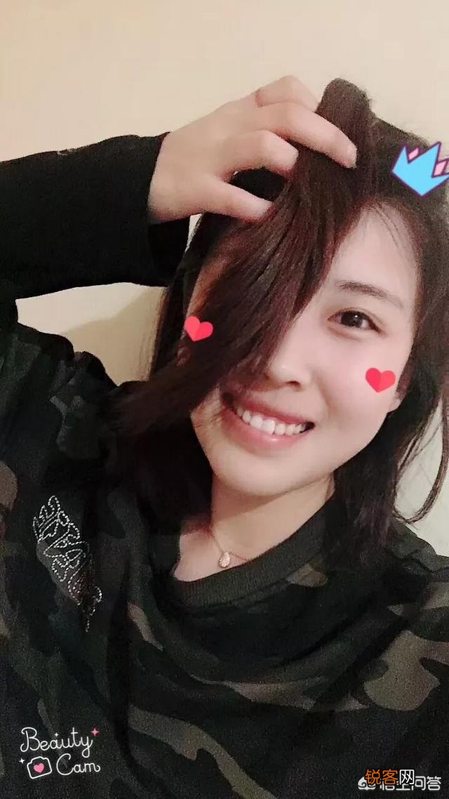 为什么很多绝世美女都是小扇形双眼皮？