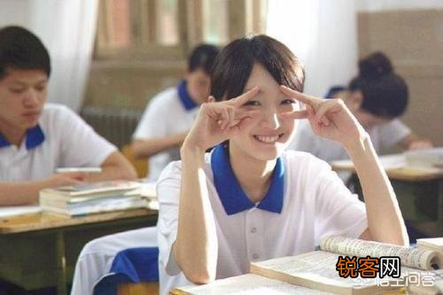 为什么有人说十六七岁的女孩最迷人？