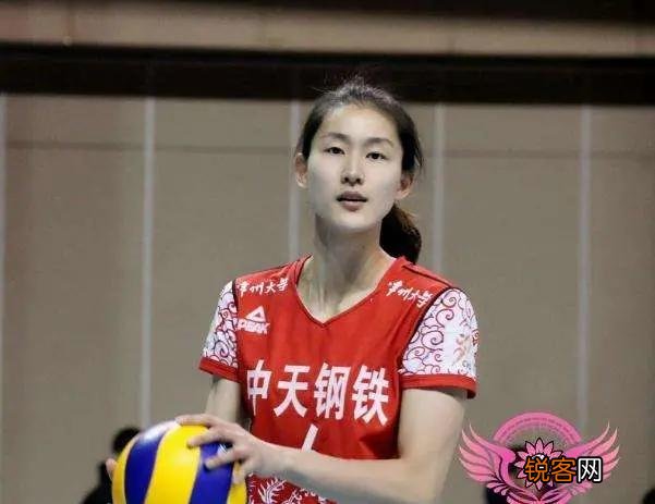 中国女排奥运集训四名二传手丁霞、姚笛、梅笑寒、刁琳宇,谁集美貌和能力为一体？