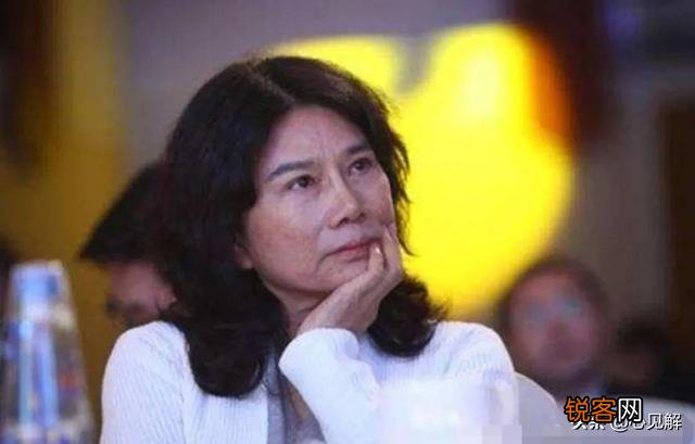 董明珠为何单身多年没有再结婚？