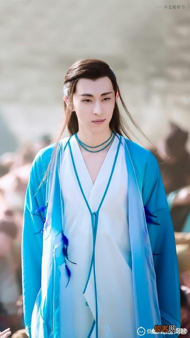 《封神演义》中九尾狐受伤,苏妲己本不想救他,可为何最后苏妲己还是救了他?