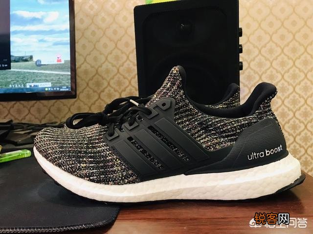 有什么脚感舒适,又好看的,性价比高的运动鞋推荐？