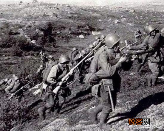 万岁冲锋和乌拉冲锋哪个更厉害?
