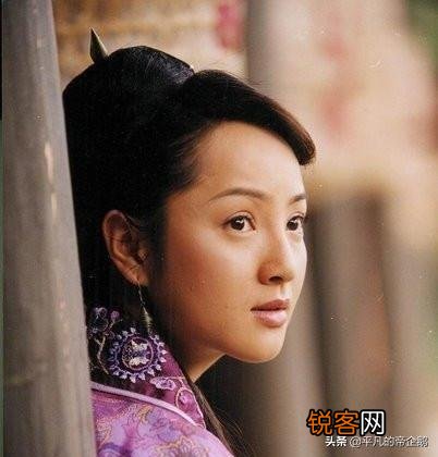 王语嫣养父,钟灵养父钟万仇,这些都是傻子?自己妻子不是清白之身都不知道?