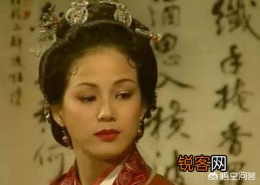 王语嫣养父,钟灵养父钟万仇,这些都是傻子？自己妻子不是清白之身都不知道？