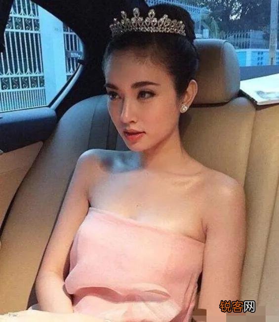 如何区别人妖和女人？