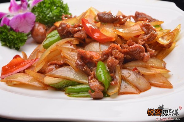 洋葱炒肉——利尿排毒降压减脂