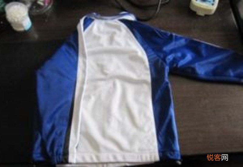 衣服容易皱怎么解决