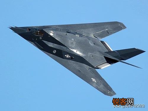 为什么人类造不出可见光波段的隐身战斗机？