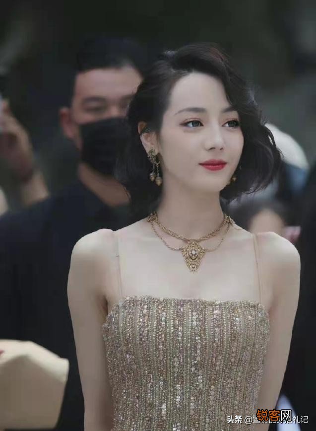 长期化妆和长期素颜哪个对皮肤好 差距真明显