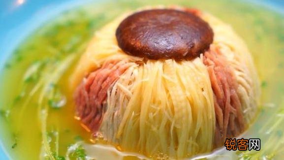 鱼香滑肉的做法 吃起来弹弹的，饭店都没有卖