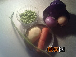 五彩什锦焖饭的做法