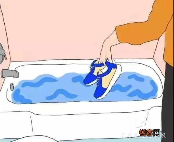 如何洗鞋更干净 洗鞋原来这么简单