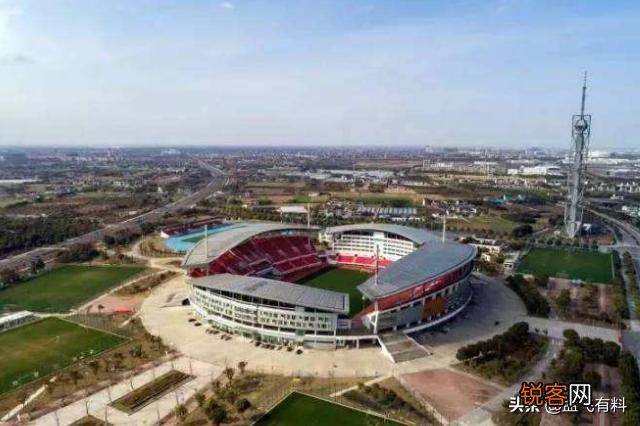 到2021年,上海将会有四座专业足球场,届时会出现新的职业俱乐部吗?