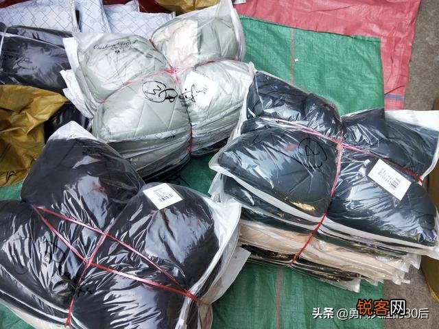 比较靠谱的服装批发app有哪些或者品牌特卖网？