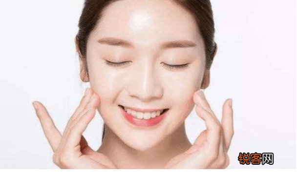 早上护肤好还是晚上护肤好 对比后才发现差距真不小