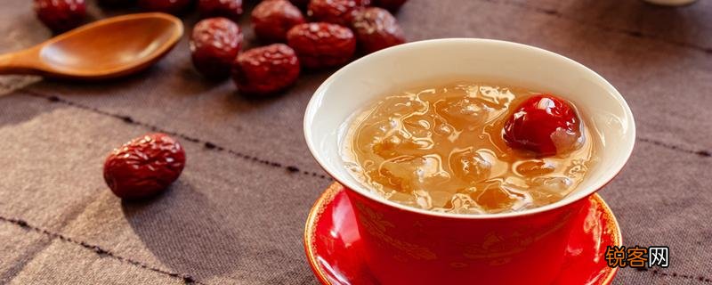 银耳红枣汤晚上还是早上喝好 银耳红枣汤上火吗!