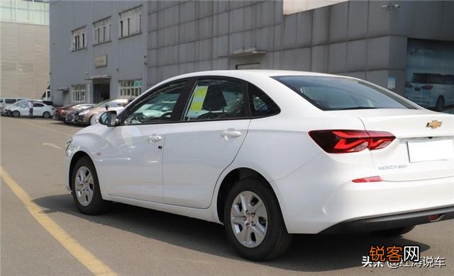 不懂车,想买一个十万以内的轿车,求大神帮助？