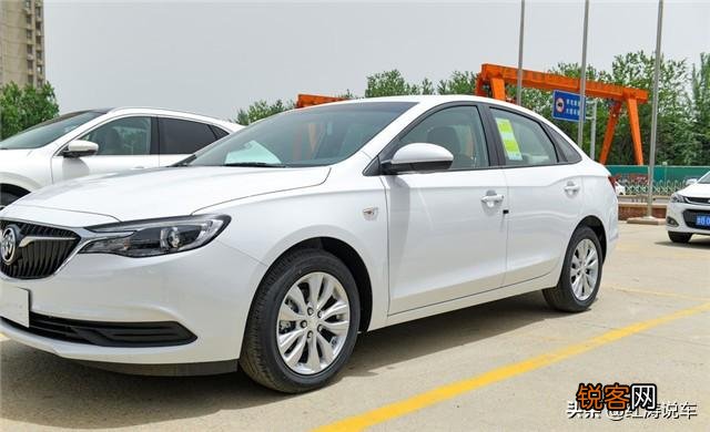 不懂车,想买一个十万以内的轿车,求大神帮助？