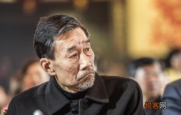 据报道,广电总局要组织拍摄抗疫电视剧,你认为谁最适合演钟南山？