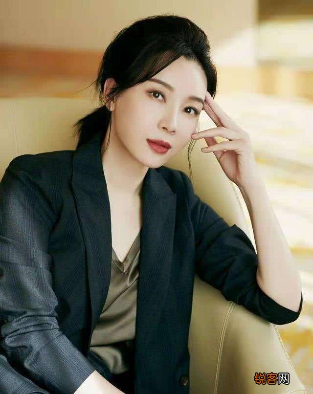 有气质的女人是什么样的 通常身上少不了这4个特征
