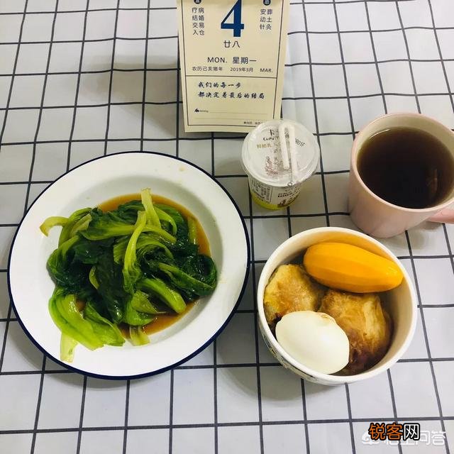 要想脸上皮肤好,每天要吃什么食物？
