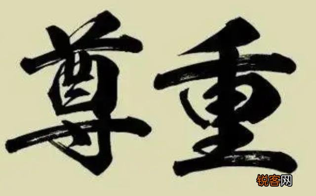 如何看待在公众场所喂母乳这一现象？
