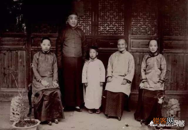 鲁迅真的从没爱过他的正室妻子朱安吗？朱安为什么备受冷落还愿意守在他家？