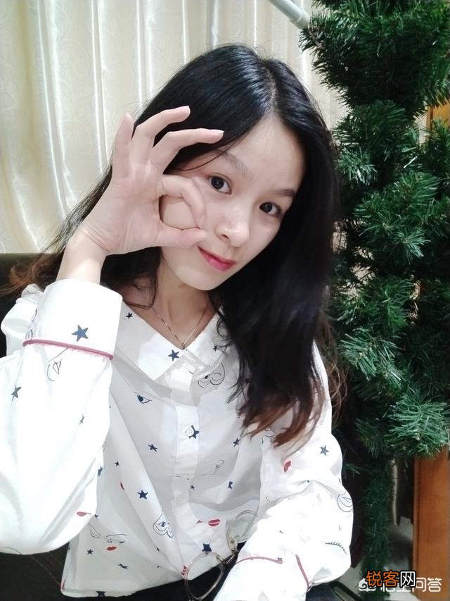 有什么讨女生欢心的小技巧吗？