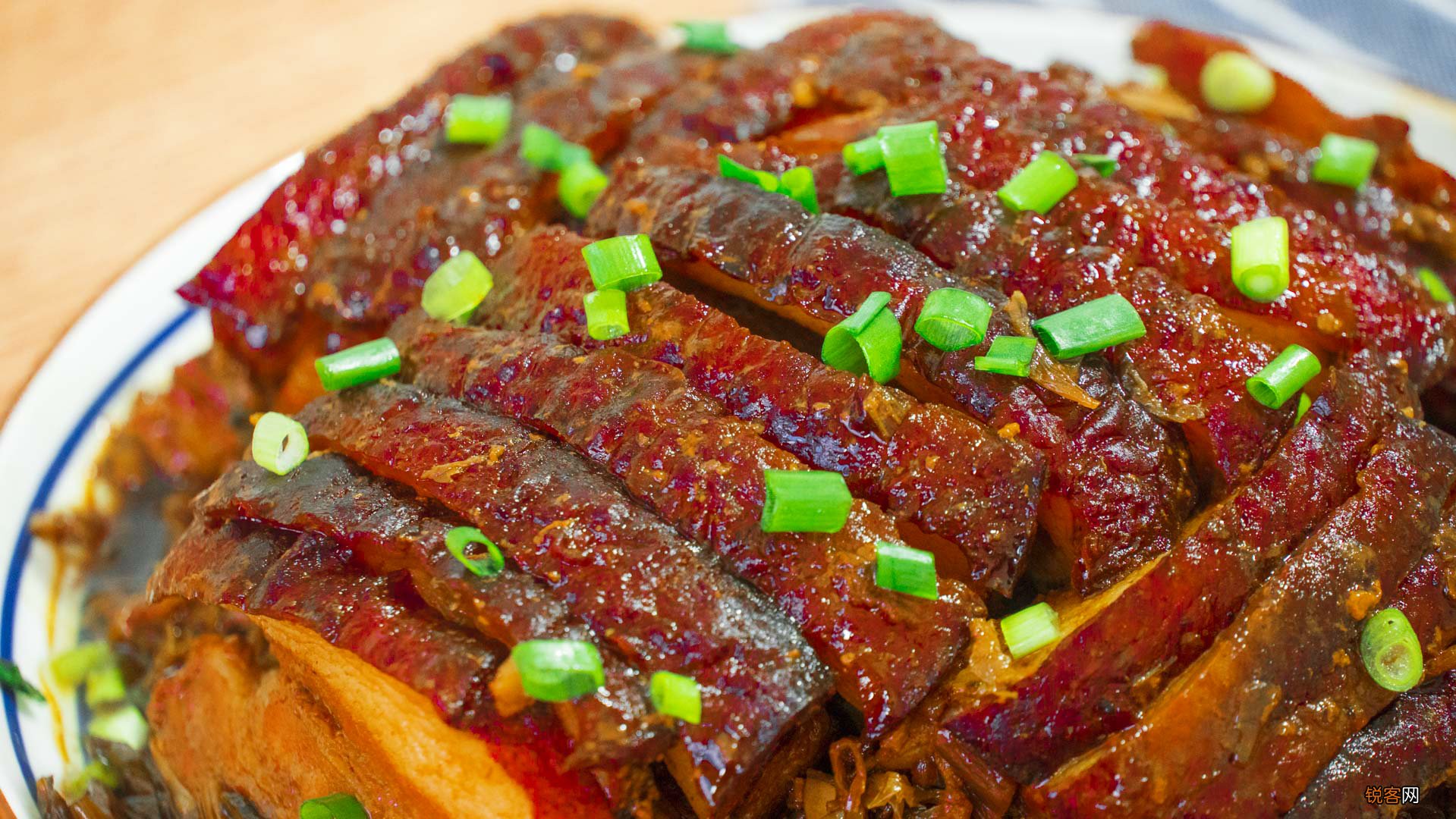 梅菜扣肉怎么烧 家常扣肉的做法