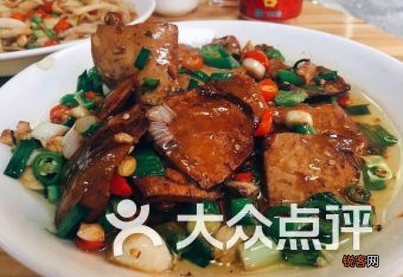 光脑壳家常菜馆人均贵吗