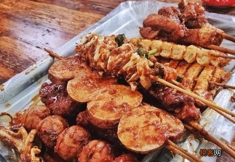 笨萝卜浏阳菜馆总店在哪里