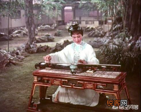 曹公笔下的林黛玉“罥烟眉”和“含情目”是什么样子呢？你遇见过如此容貌的女子吗？