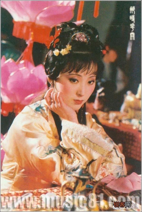 曹公笔下的林黛玉“罥烟眉”和“含情目”是什么样子呢？你遇见过如此容貌的女子吗？