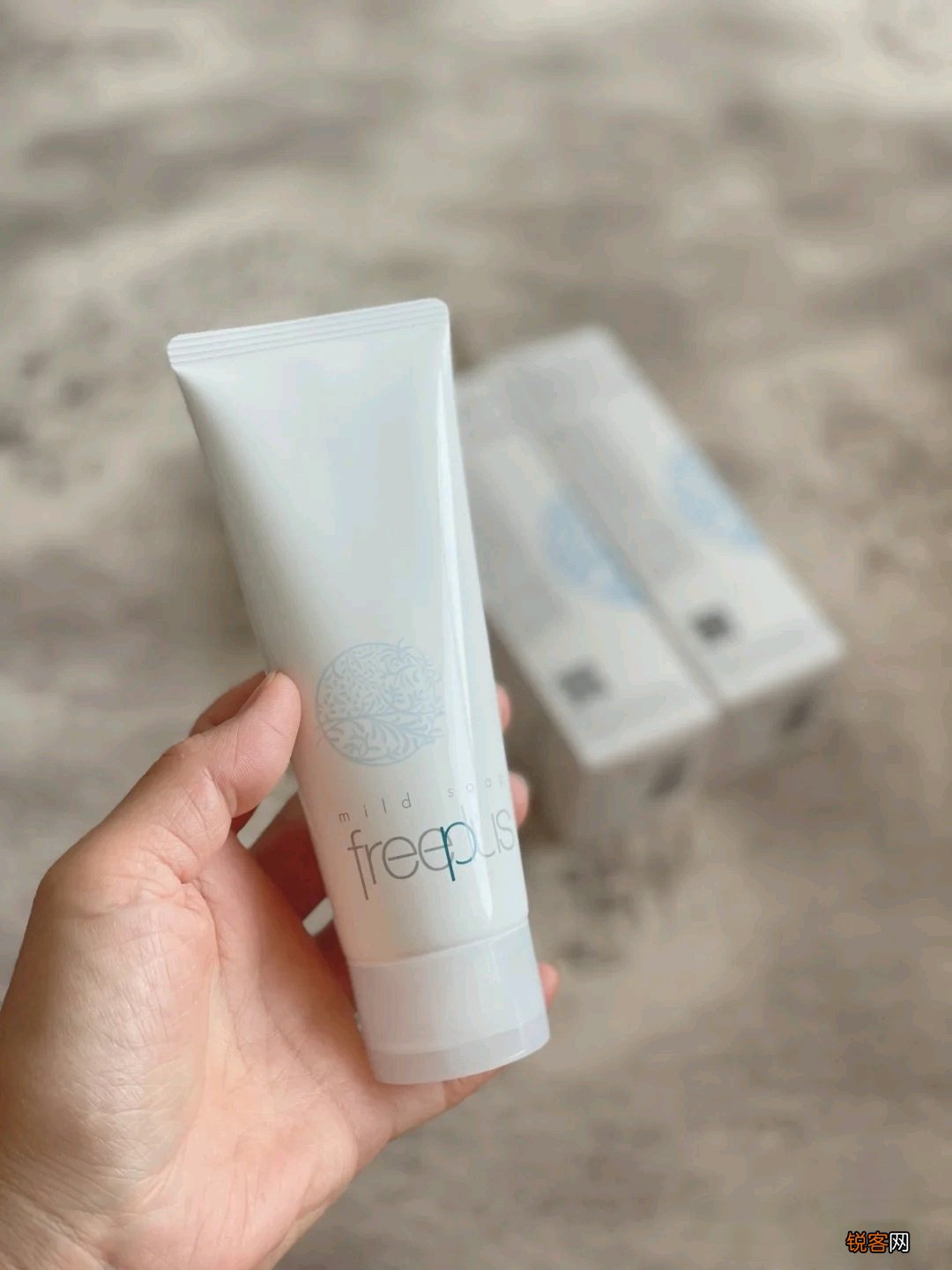 油性皮肤用什么洗面奶比较好 适合油皮的4款洗面奶，资生堂控油，芙丽芳丝才真正好用