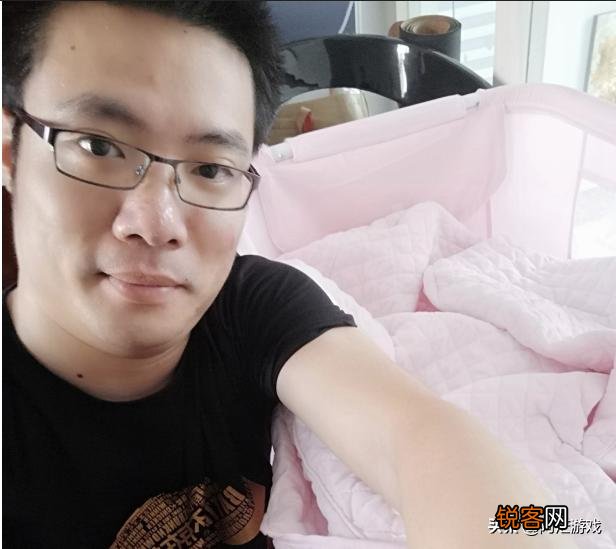 LOL大司马结婚6年不肯晒自己老婆,直到看到照片：要我也把媳妇藏起来,怎么回事？