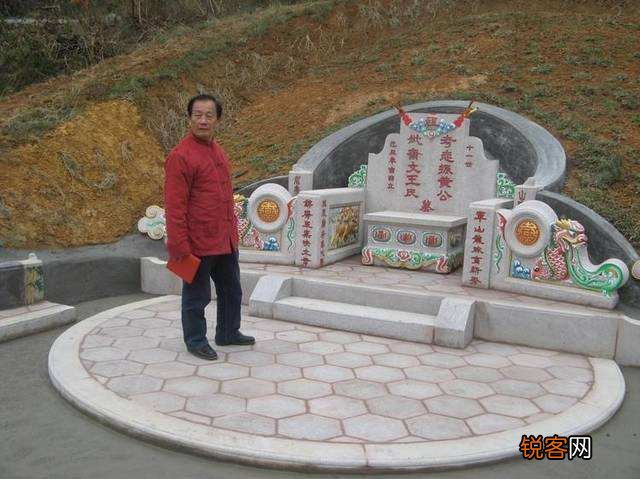 如何立碑和撰写碑文 立墓碑有什么讲究