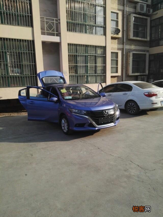 想买个10万的轿车,目前看了朗逸,卡罗拉,雷凌,思域这几款,求大神指导？