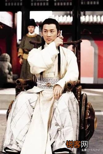 四大名捕斗将军武功怎么排名？