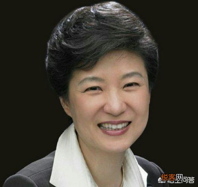 前韩国总统李明博又被批准逮捕,为什么韩国总统总是会被逮捕？
