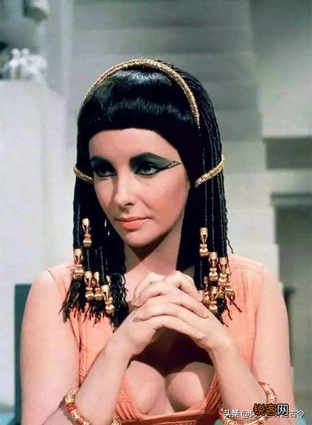 人类历史上十大女性帝王有哪些？