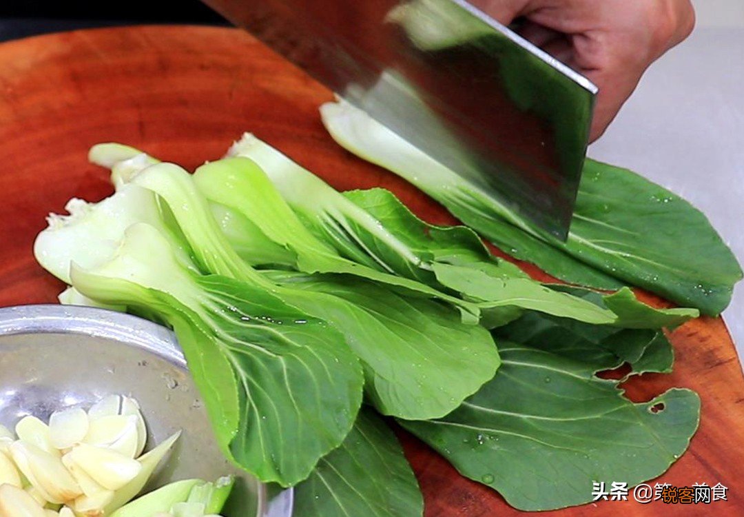 酸辣鱼怎么做好吃又简单的做法 教你做法和诀窍，酸爽开胃，鲜嫩滑口